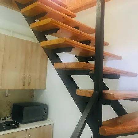 Uszo Apartman Апартаменты *